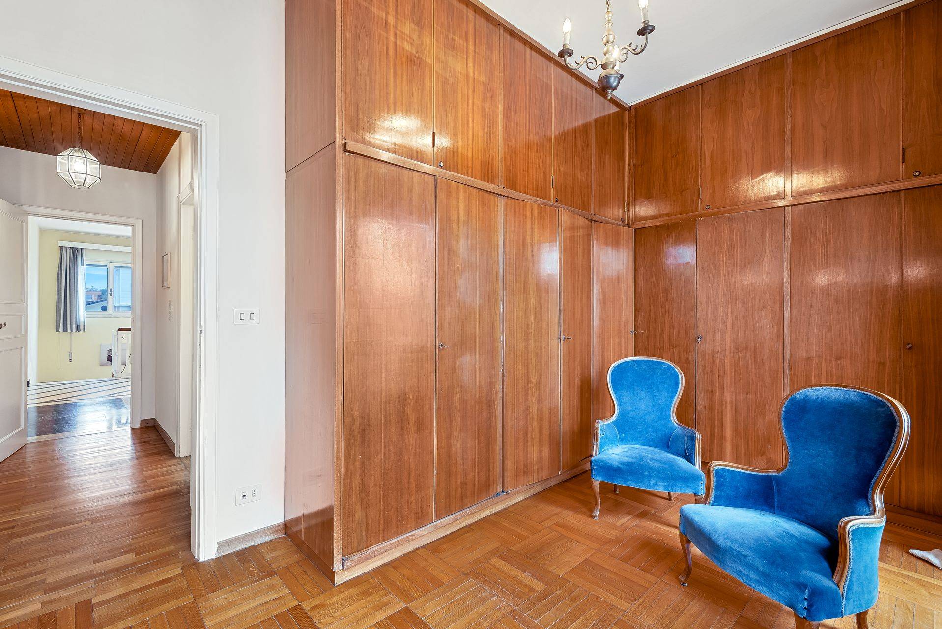 via solferino, Forte dei Marmi, Lucca, 55042, IT, 6 Bedrooms Bedrooms, ,5 BathroomsBathrooms,Residential,For Sale,via solferino,1651035