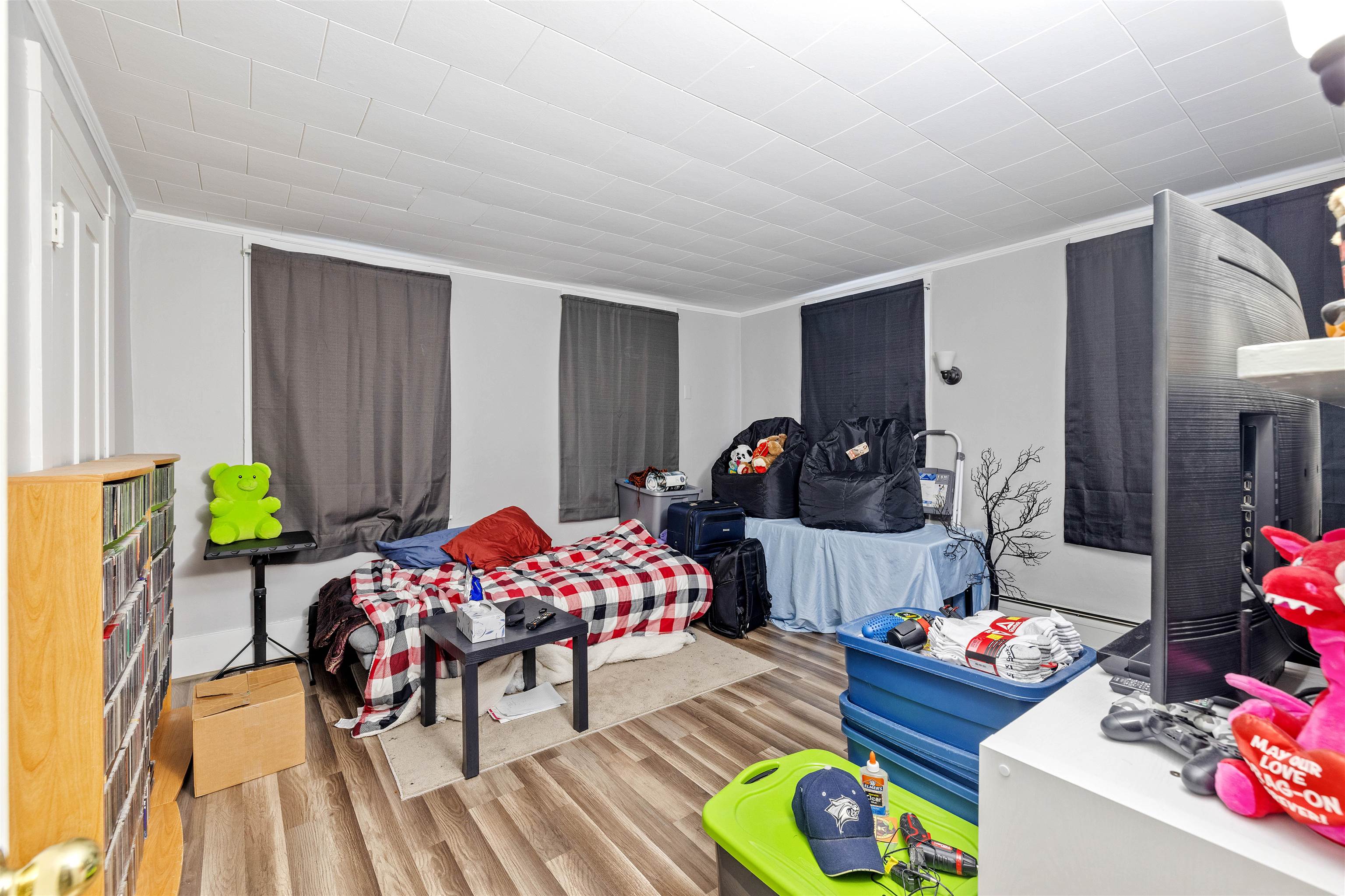 Farmington, New Hampshire, 03835, United States, ,Residential,For Sale,1805483