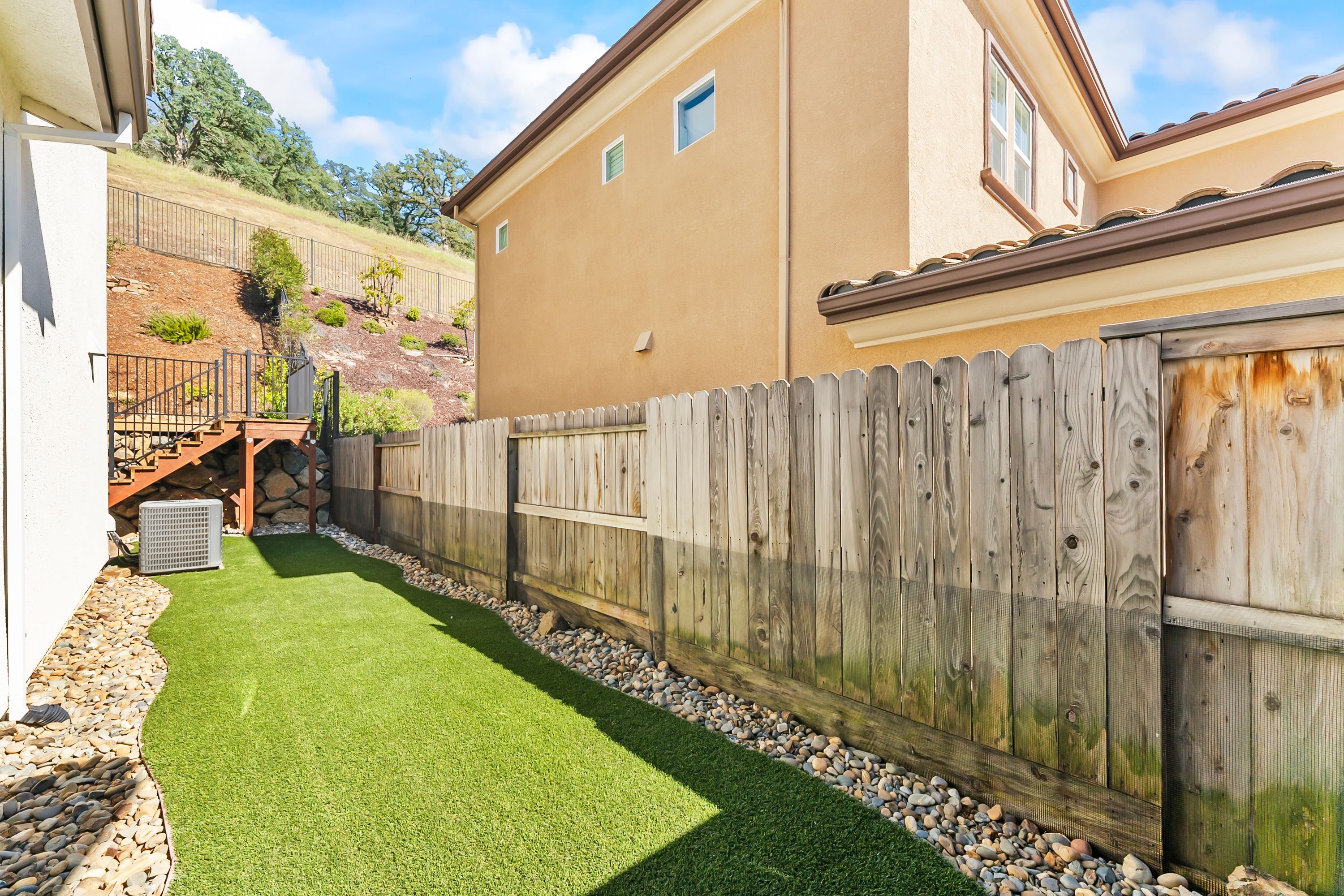  Thoughtful Design Meets Unbeatable El Dorado Hills Location - 物件實景