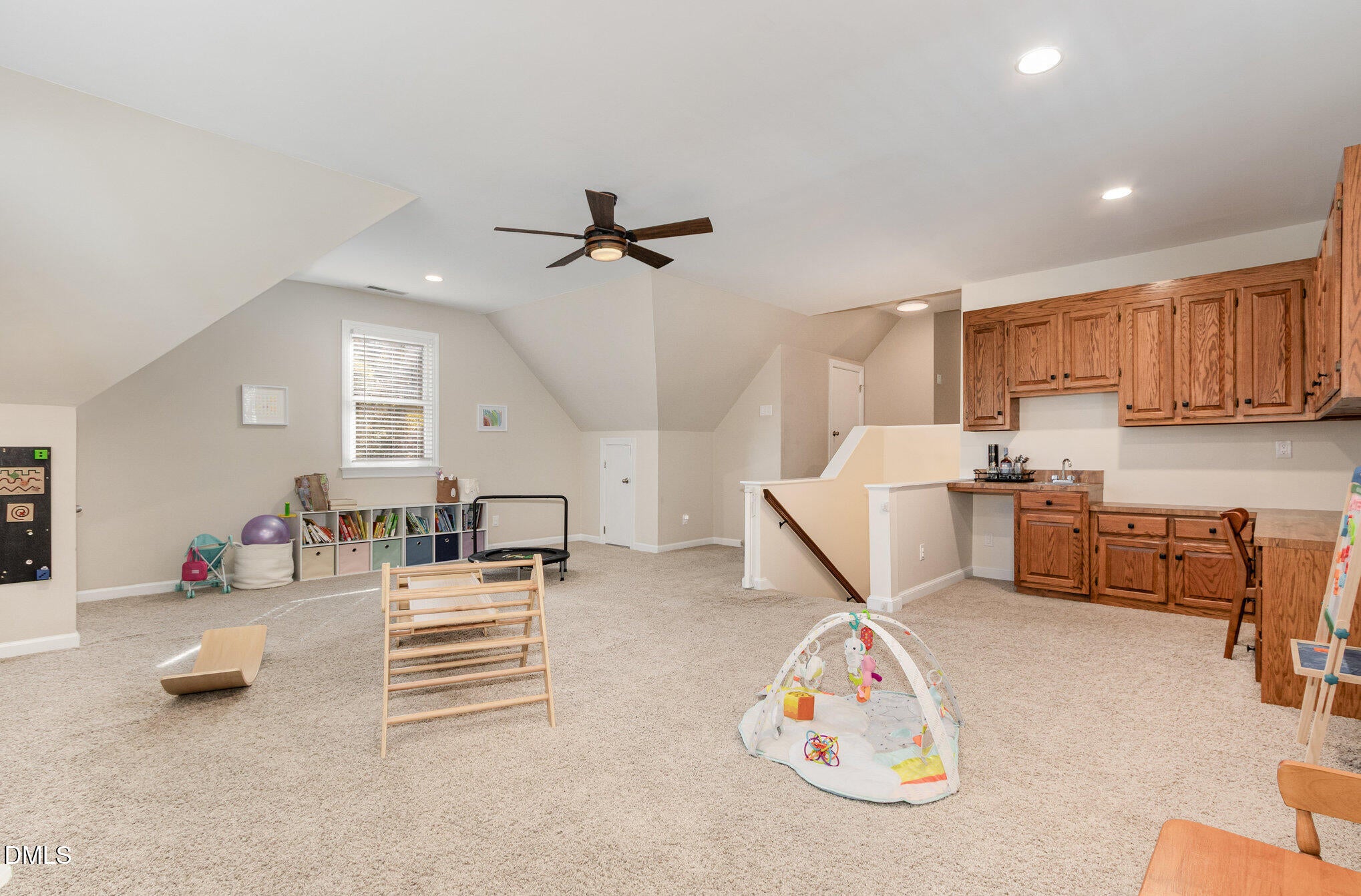 Hillsborough, North Carolina, 27278, United States, 4 Bedrooms Bedrooms, ,3 BathroomsBathrooms,Residential,For Sale,1988246