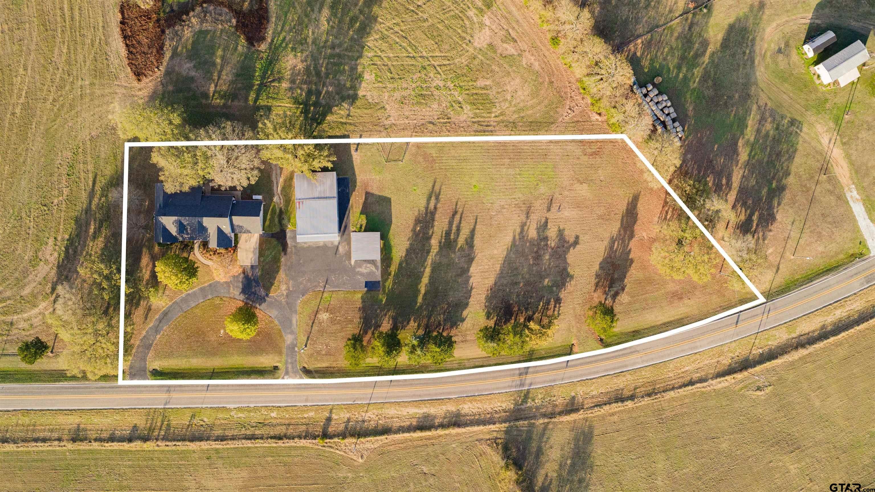 Mt Vernon, Texas, 75457, United States, 3 Bedrooms Bedrooms, ,3 BathroomsBathrooms,Residential,For Sale,2002103