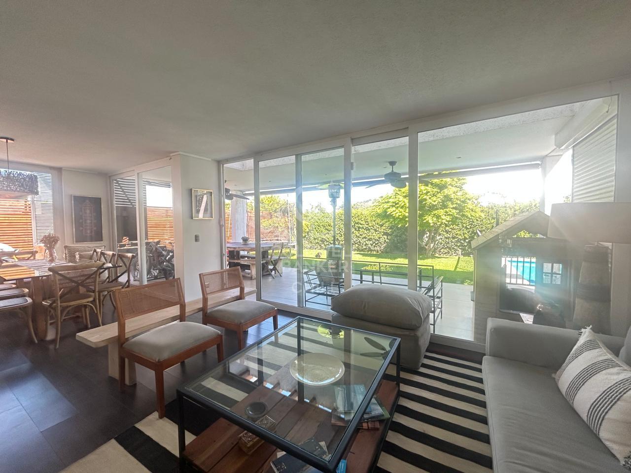 Lo Barnechea, Chile, 4 Bedrooms Bedrooms, ,3 BathroomsBathrooms,Residential,For Sale,1957290