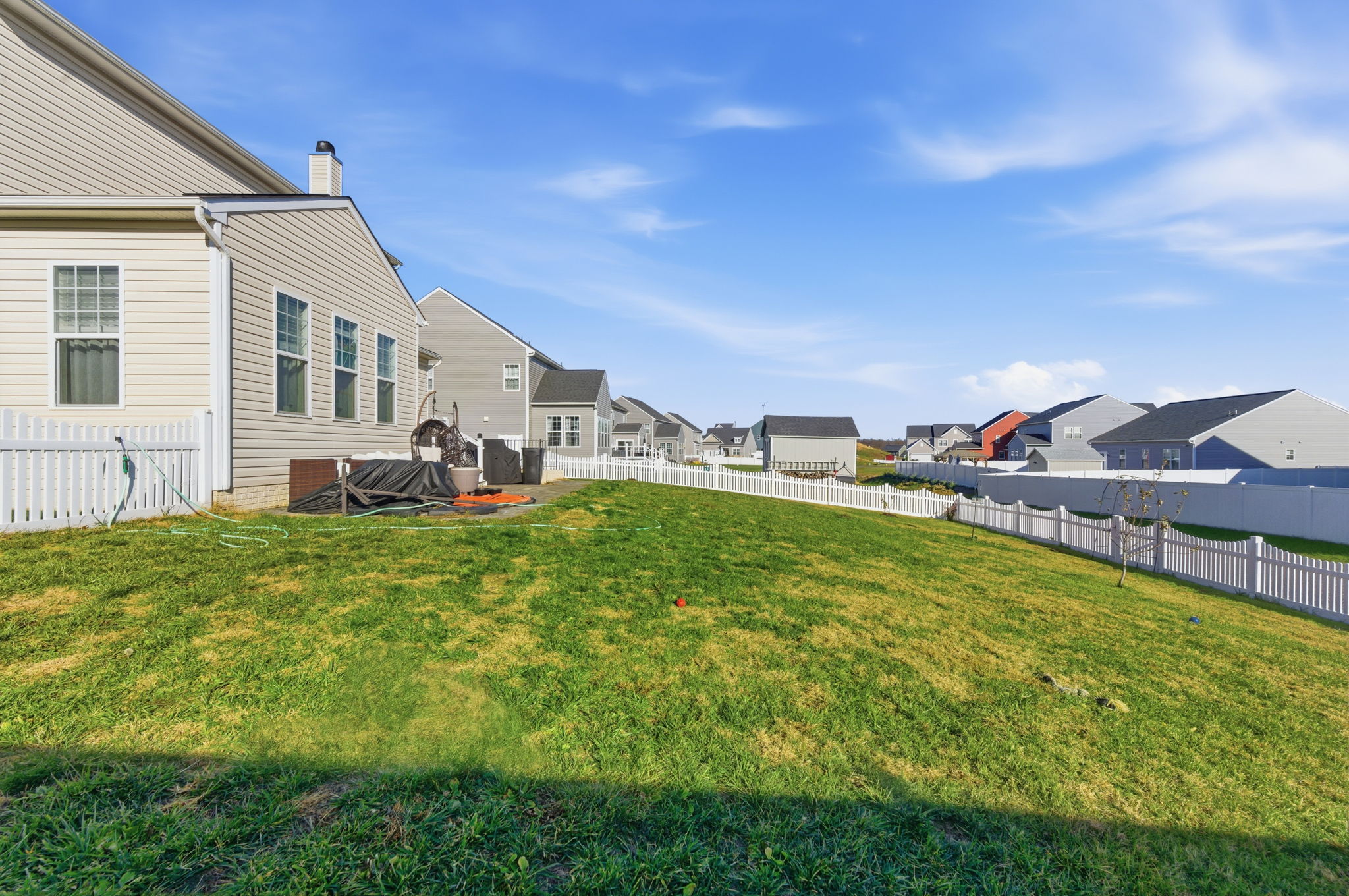 Gerrardstown, West Virginia, 25420, United States, 4 Bedrooms Bedrooms, ,Residential,For Sale,2002538