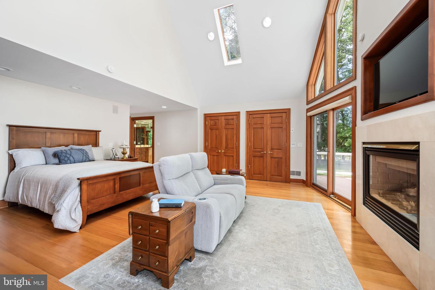 Queenstown, Maryland, 21658, United States, 5 Bedrooms Bedrooms, ,6 BathroomsBathrooms,Residential,For Sale,1940127