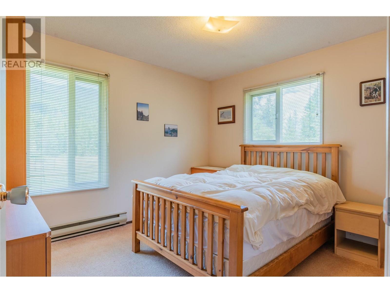 WINLAW, British Columbia, V0G 2J0, CA, 3 Bedrooms Bedrooms, ,2 BathroomsBathrooms,Residential,For Sale,1839031