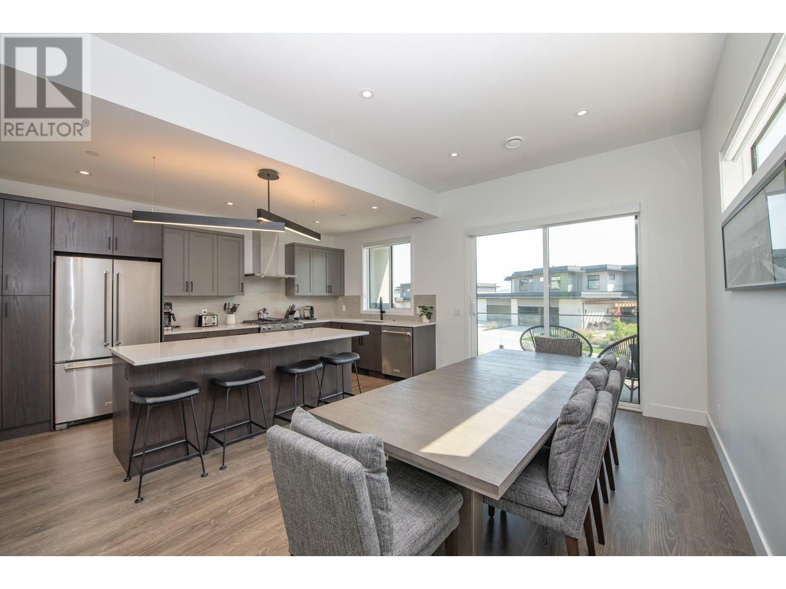 VERNON, British Columbia, V1H 0A5, CA, 4 Bedrooms Bedrooms, ,3 BathroomsBathrooms,Residential,For Sale,1839101