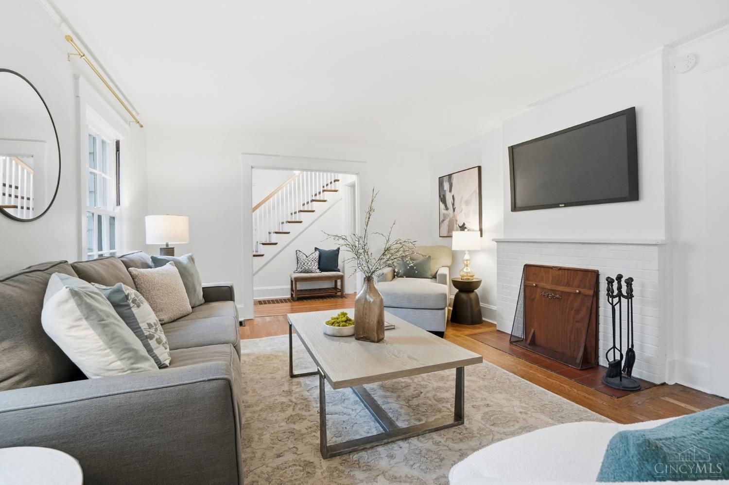 Cincinnati, Ohio, 45227, United States, 3 Bedrooms Bedrooms, ,2 BathroomsBathrooms,Residential,For Sale,1989456