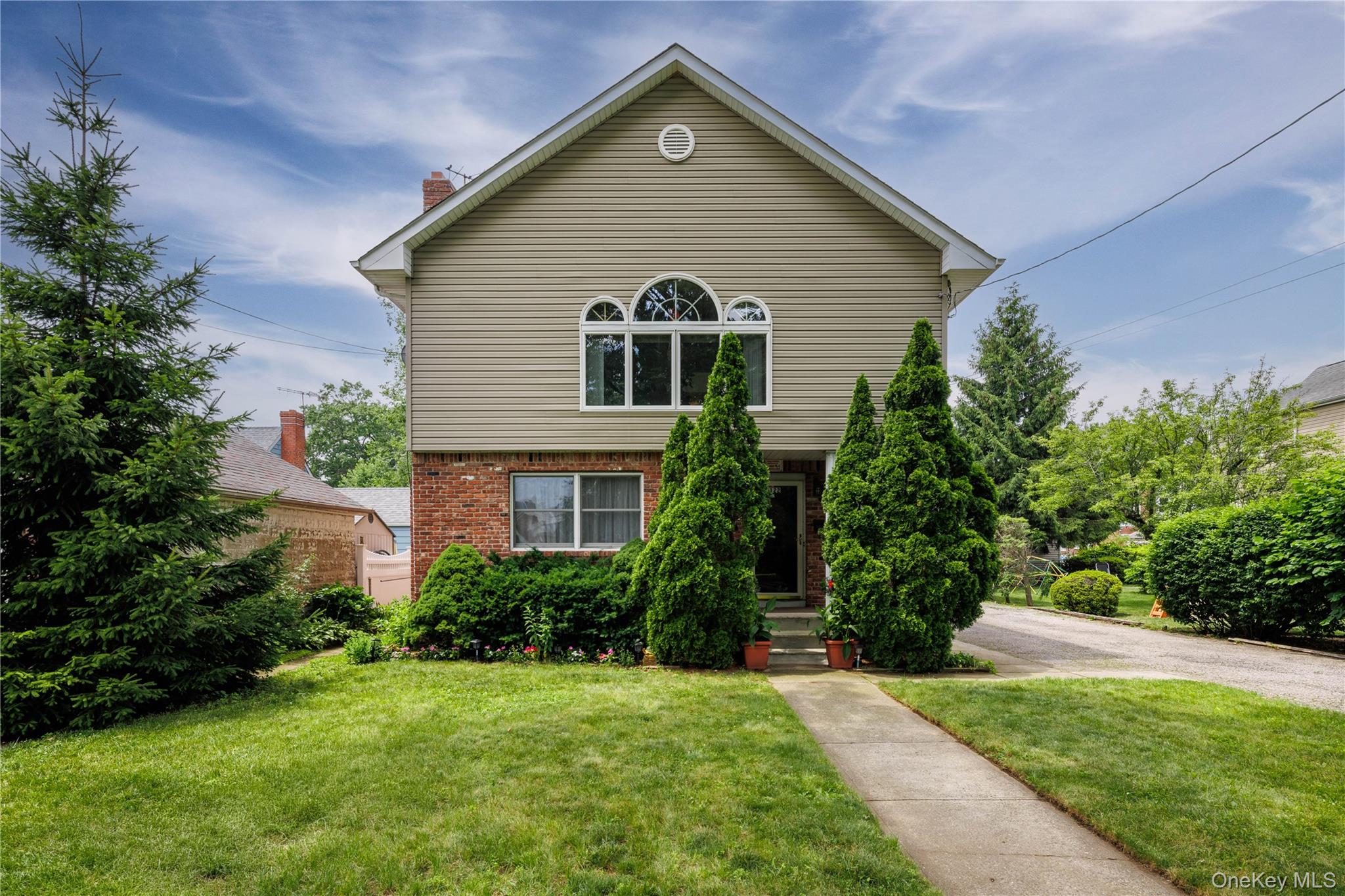 Irving Ave, Floral Park, NY 11001 #1