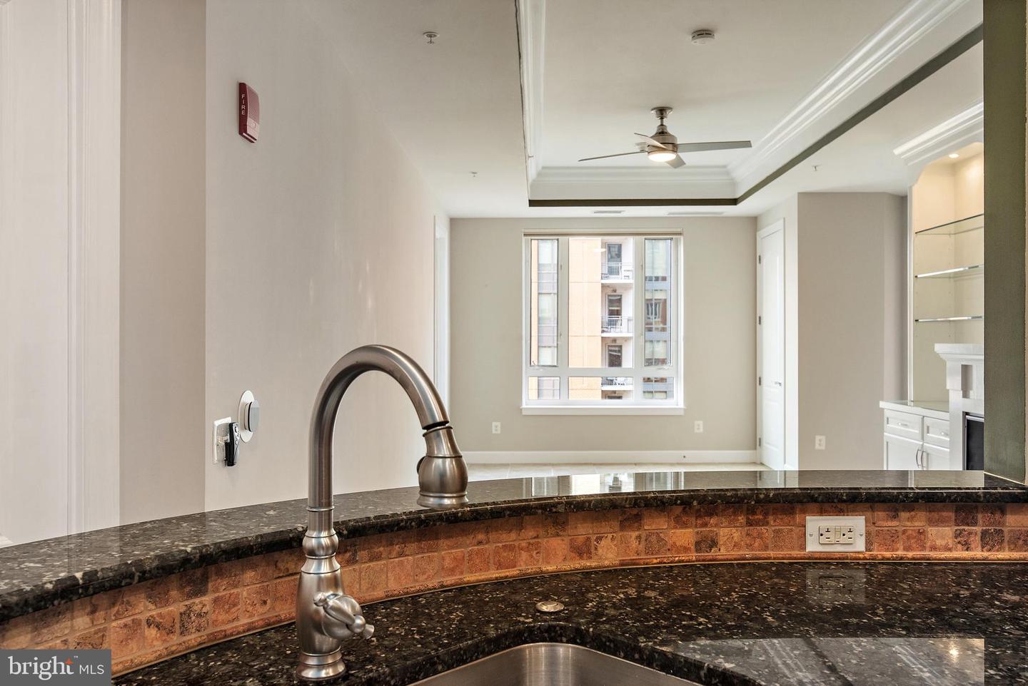 Annapolis, Maryland, 21401, United States, 2 Bedrooms Bedrooms, ,2 BathroomsBathrooms,Residential,For Sale,1848814