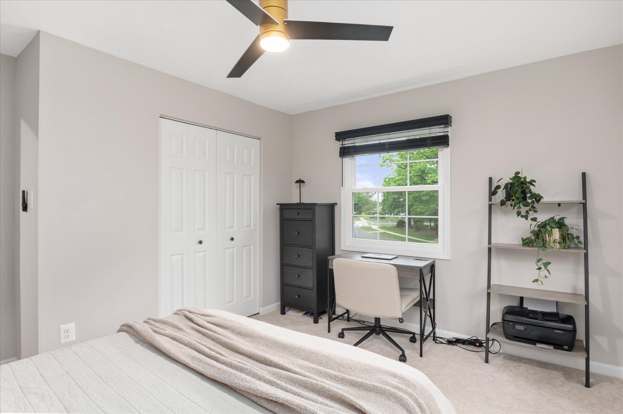  1000 E Holly Avenue, Sterling, VA, 20164 - 物件實景