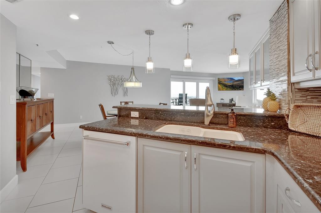 Daytona Beach Shores, Florida, 32118, United States, 2 Bedrooms Bedrooms, ,2 BathroomsBathrooms,Residential,For Sale,1906668