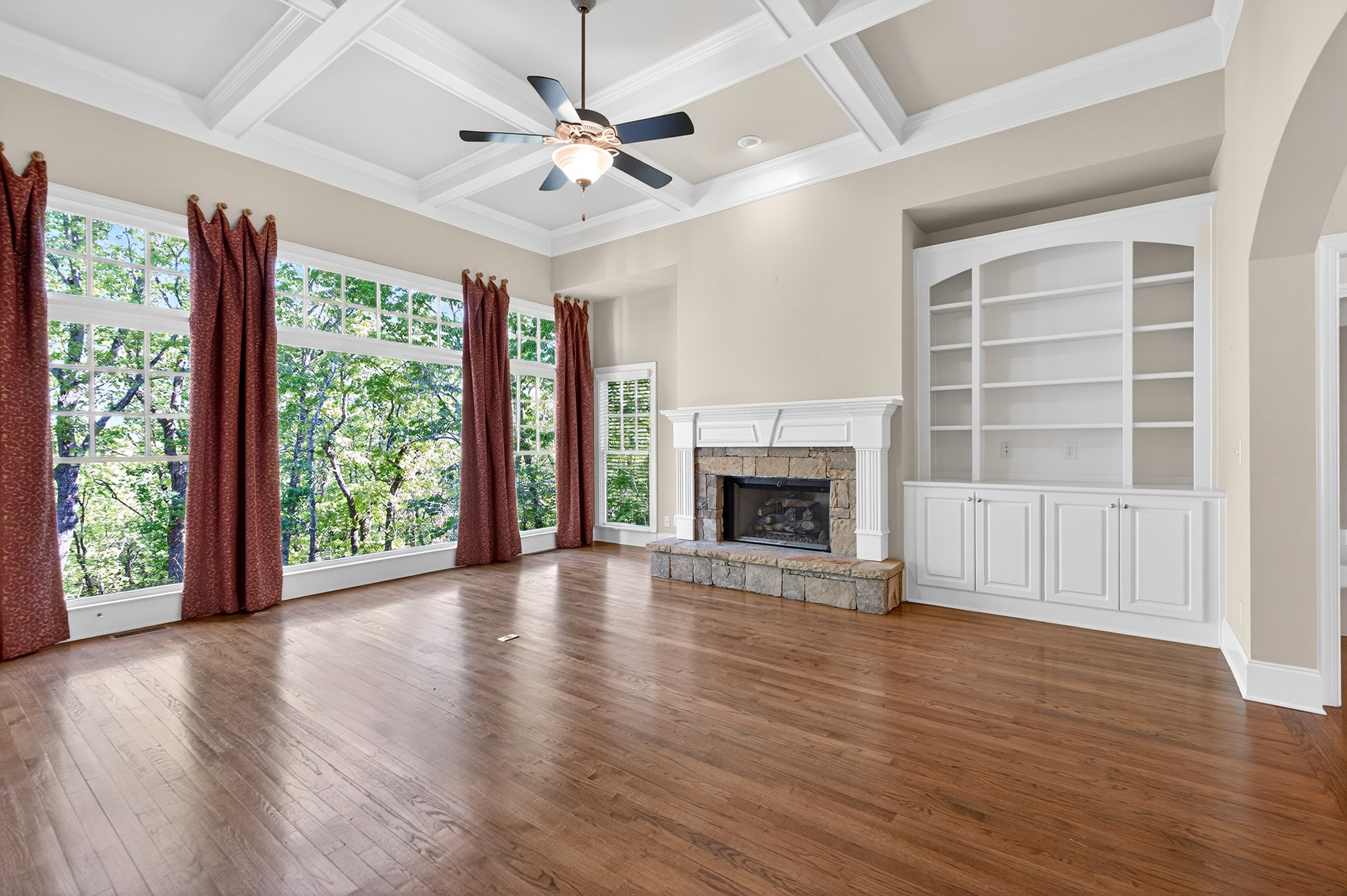  Beautifully Updated Ranch-Style Home in the Prestigious Achasta Golf Community - 物件實景