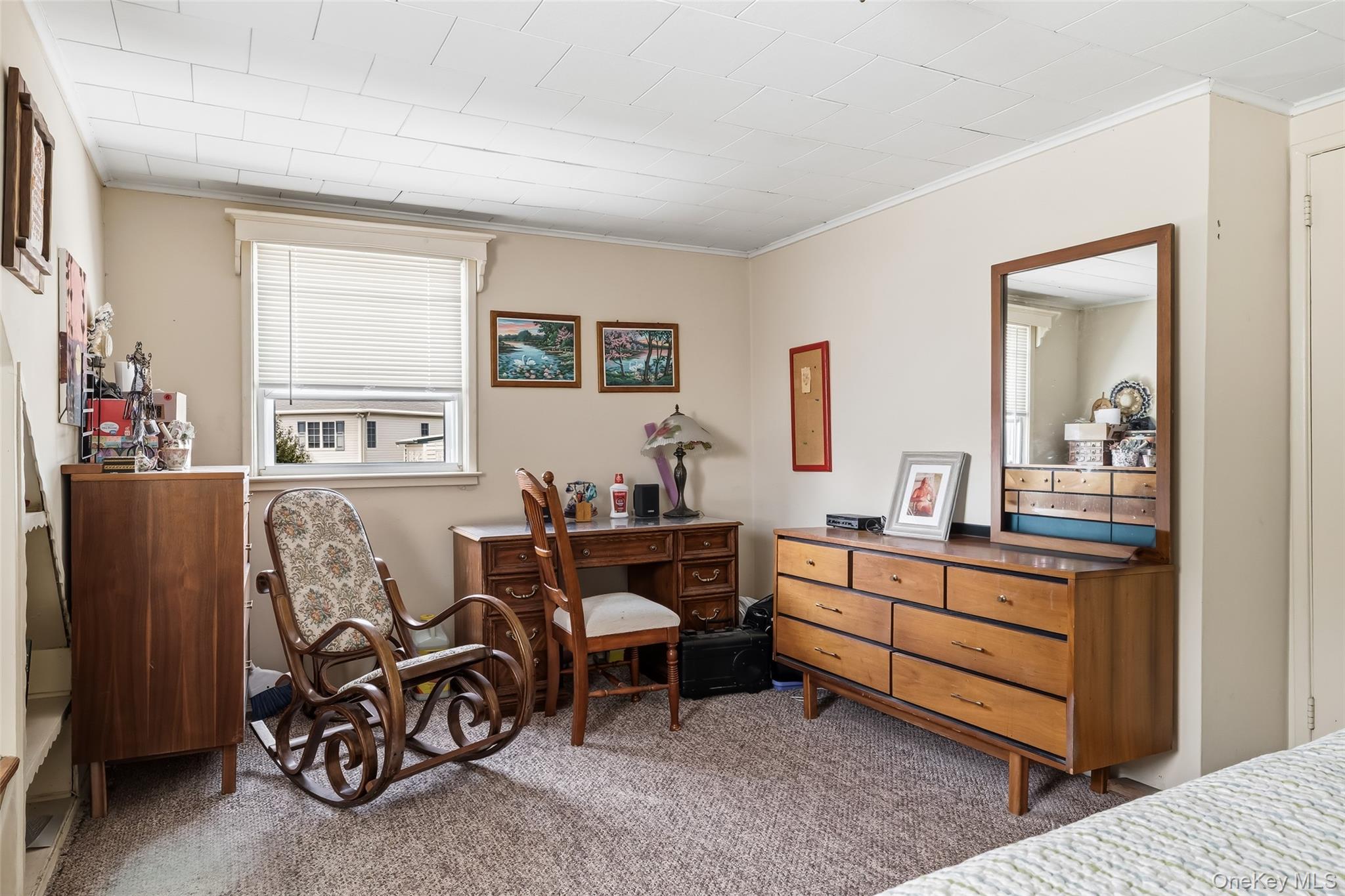 Seaford, New York, 11783, United States, 3 Bedrooms Bedrooms, ,2 BathroomsBathrooms,Residential,For Sale,2048212
