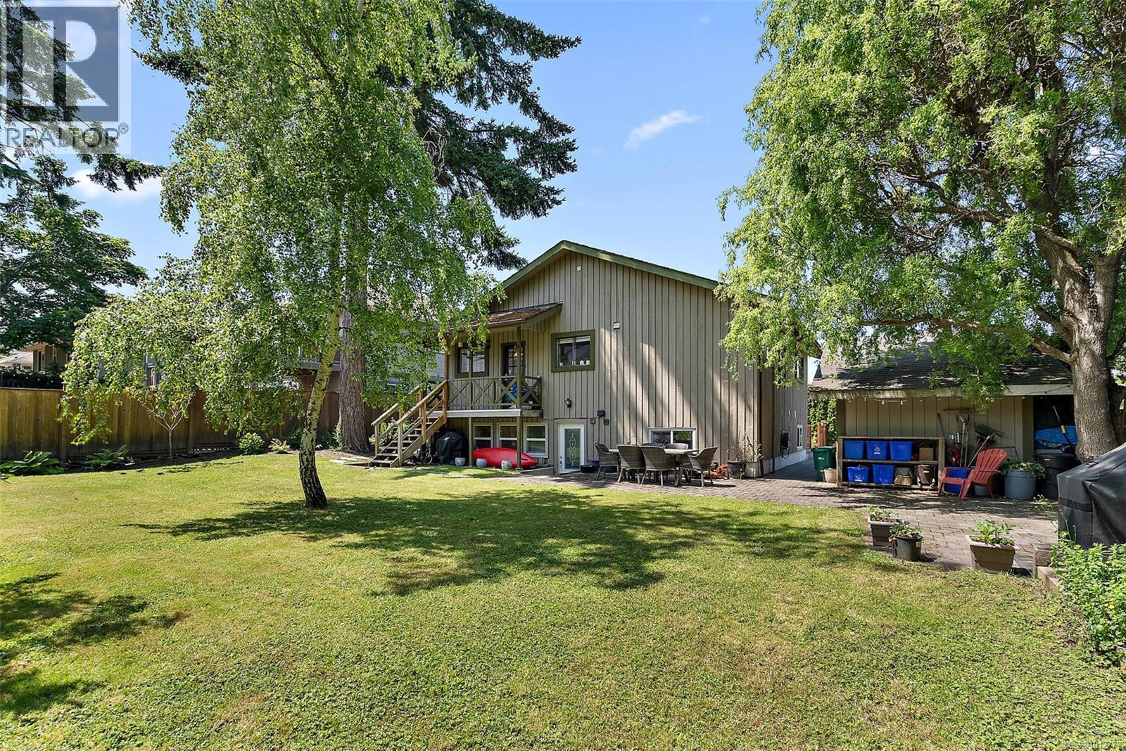 VIEW ROYAL, British Columbia, V9B 6N7, CA, 5 Bedrooms Bedrooms, ,3 BathroomsBathrooms,Residential,For Sale,1951757