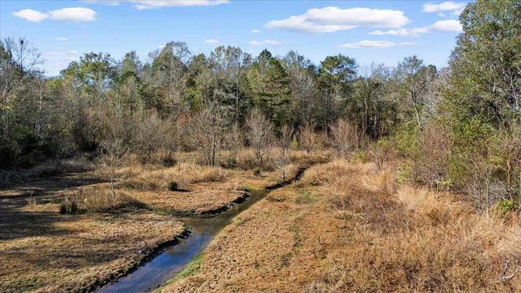 Timpson, Texas, 75975, United States, 3 Bedrooms Bedrooms, ,2 BathroomsBathrooms,Residential,For Sale,2000555