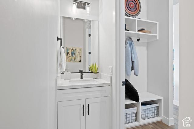 Herriman, Utah, 84096, United States, 3 Bedrooms Bedrooms, ,3 BathroomsBathrooms,Residential,For Sale,1984450