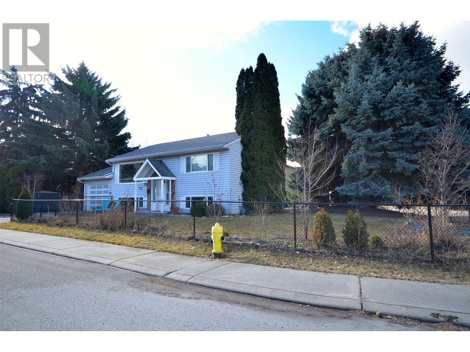 VERNON, British Columbia, V1T 8N5, CA, 3 Bedrooms Bedrooms, ,2 BathroomsBathrooms,Residential,For Sale,1838513