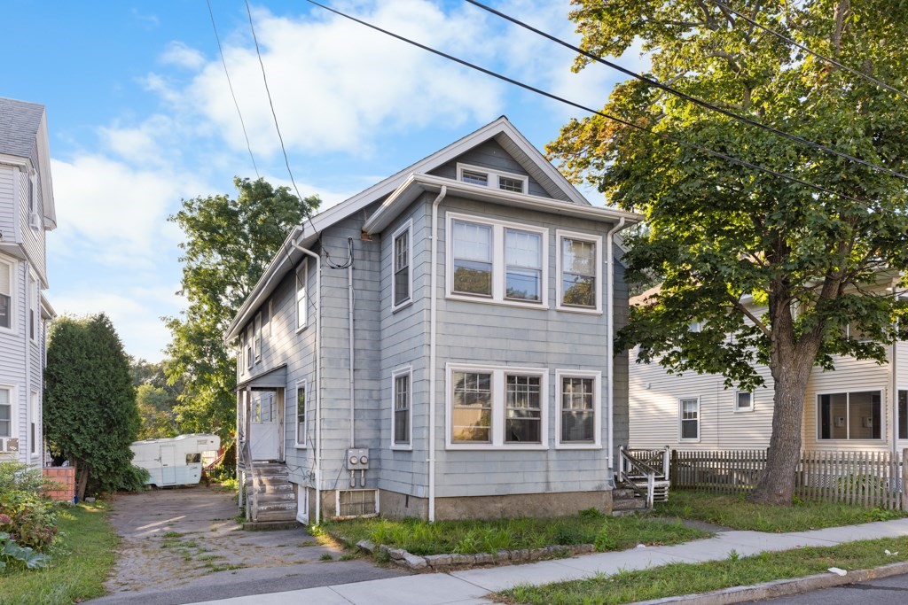 Quincy, Massachusetts, 02170, United States, 4 Bedrooms Bedrooms, ,2 BathroomsBathrooms,Residential,For Sale,1942213