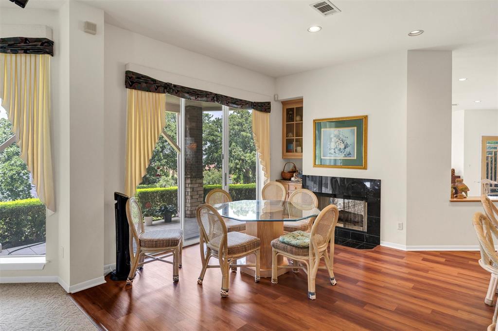 Arlington, Texas, 76006, United States, 4 Bedrooms Bedrooms, ,5 BathroomsBathrooms,Residential,For Sale,1976961