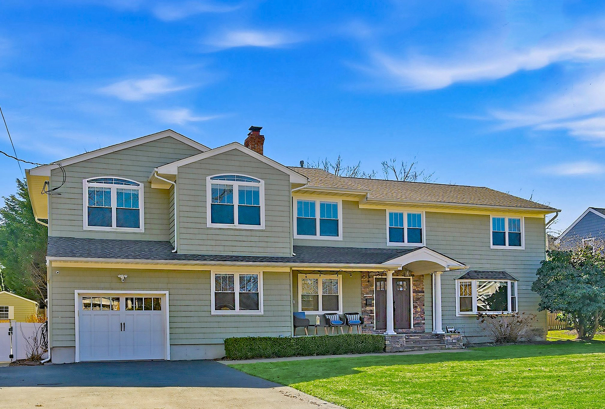  Stunning Custom Shore Colonial - 物件實景