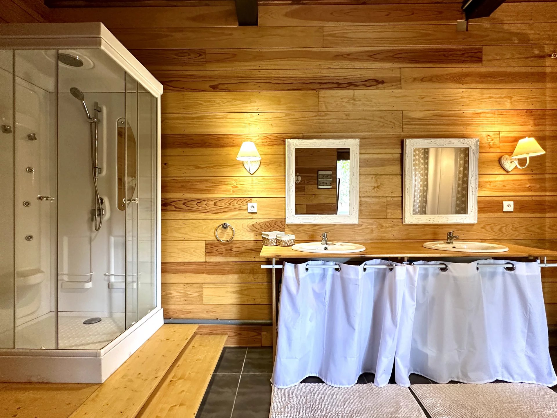 Rion-des-Landes, New Aquitaine, 40370, FR, 4 Bedrooms Bedrooms, ,Residential,For Sale,1997120