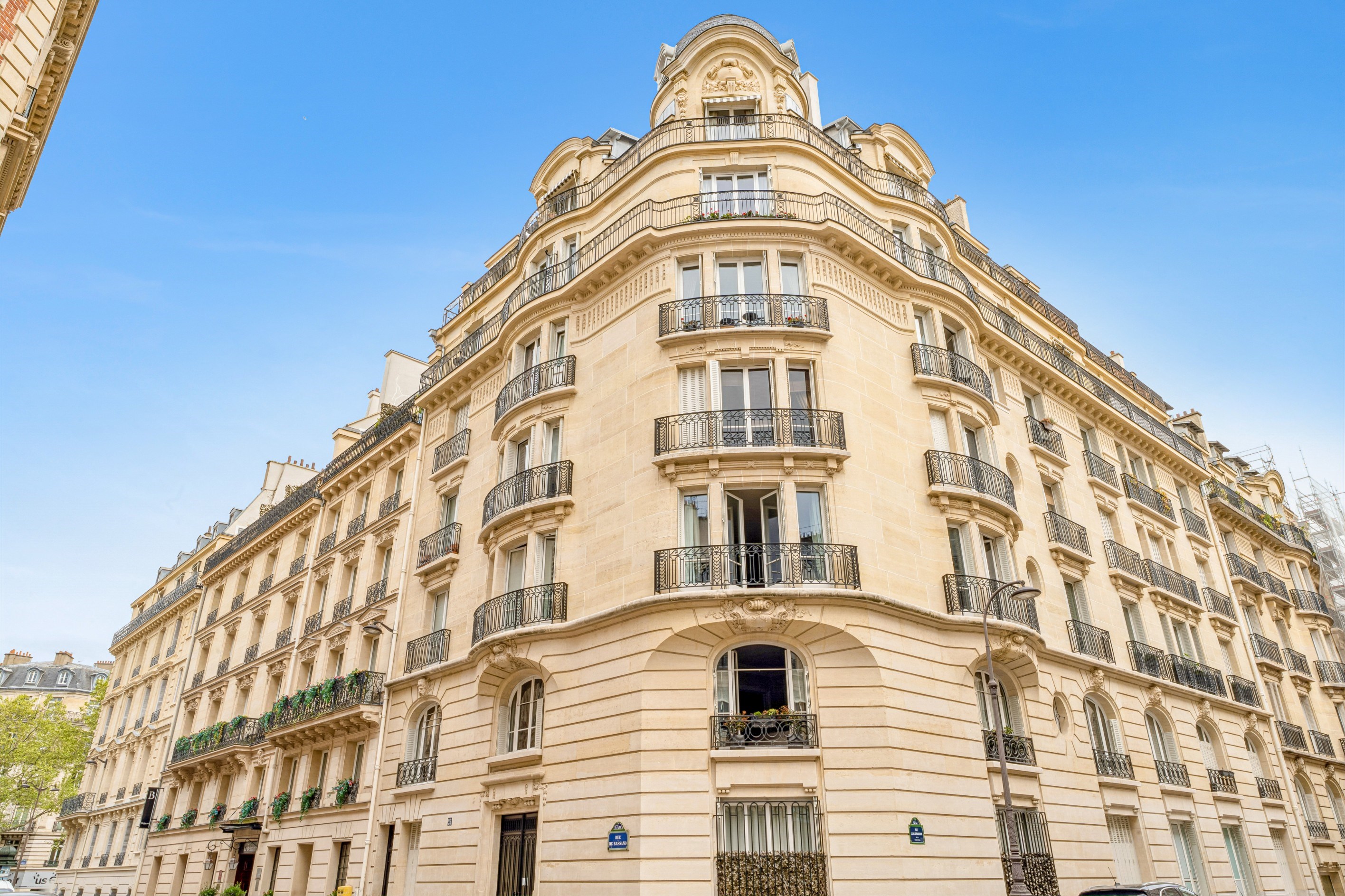  Elegant High-Floor Apartment - Marceau / Triangle d