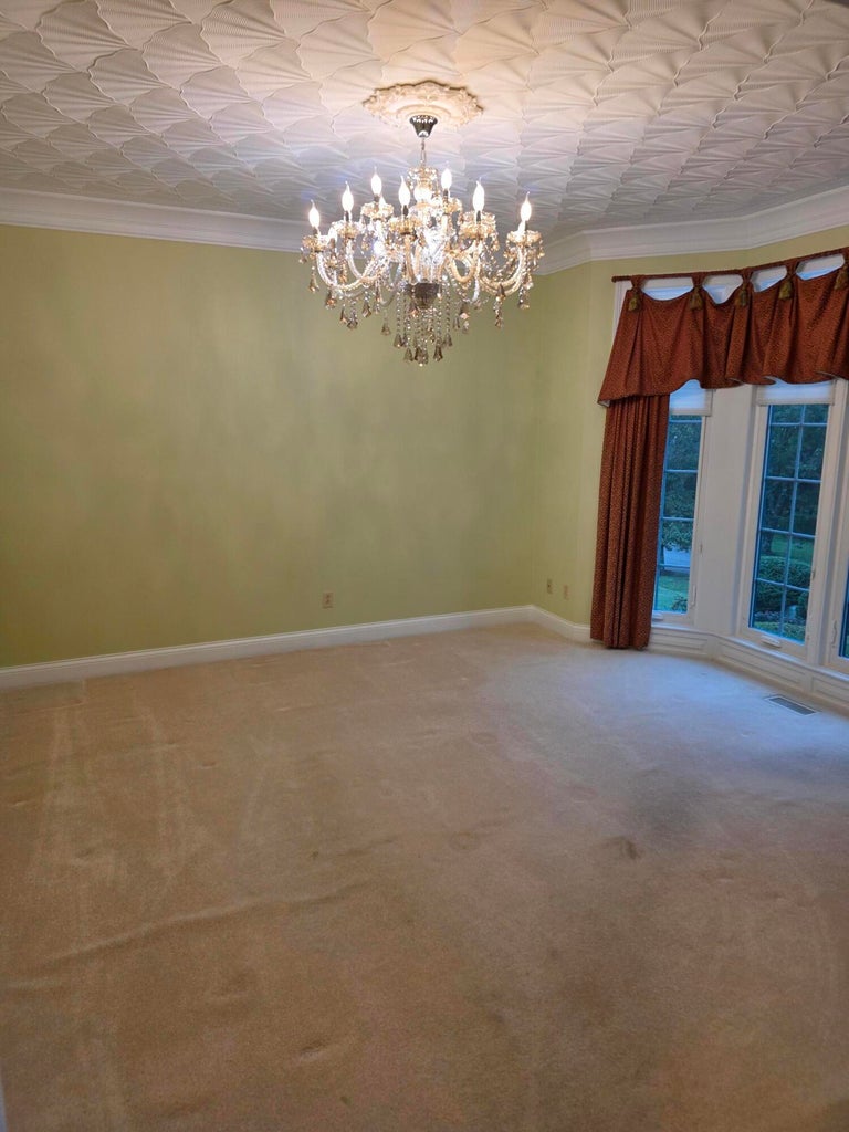 Somerset, Kentucky, 42503, United States, 4 Bedrooms Bedrooms, ,4 BathroomsBathrooms,Residential,For Sale,2048001