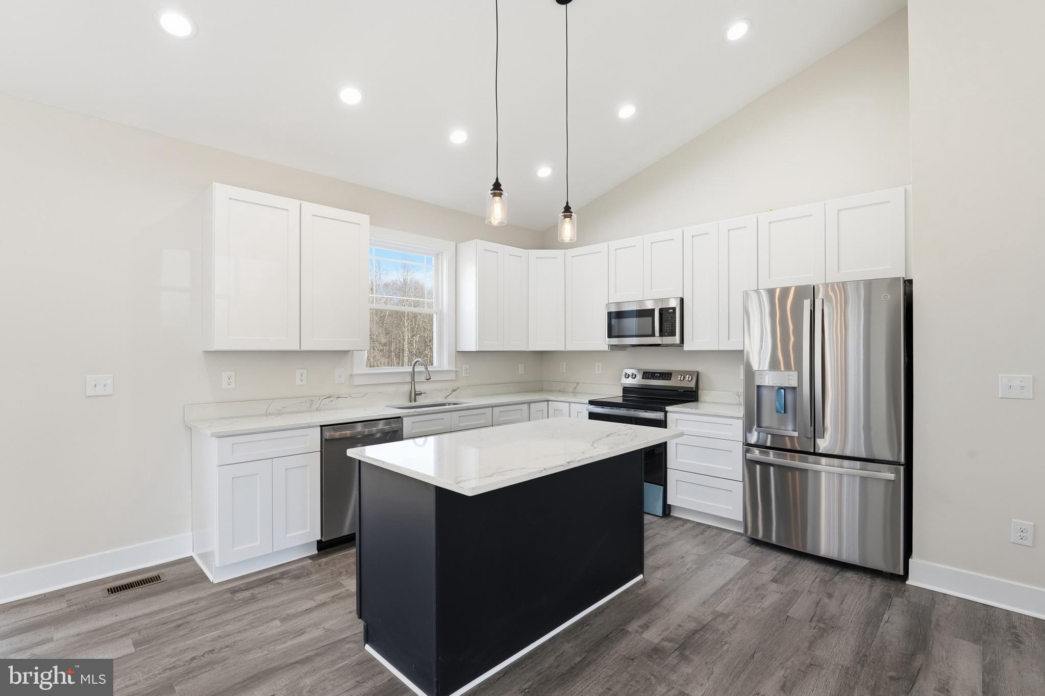 Richardsville, Virginia, 22736, United States, 4 Bedrooms Bedrooms, ,3 BathroomsBathrooms,Residential,For Sale,2005626