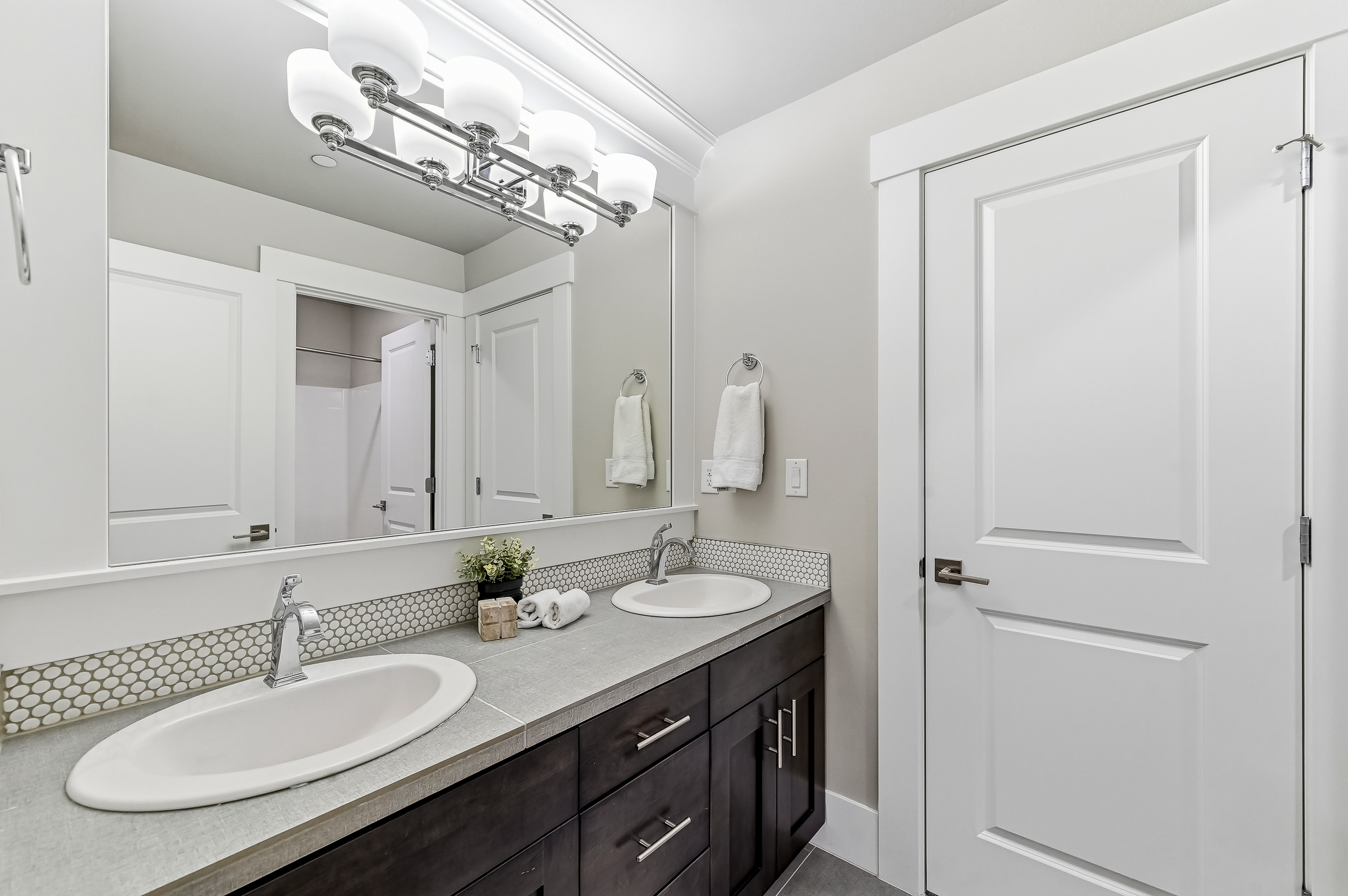  13628 Northeast 133rd Place, Kirkland, WA 98034 - 物件實景