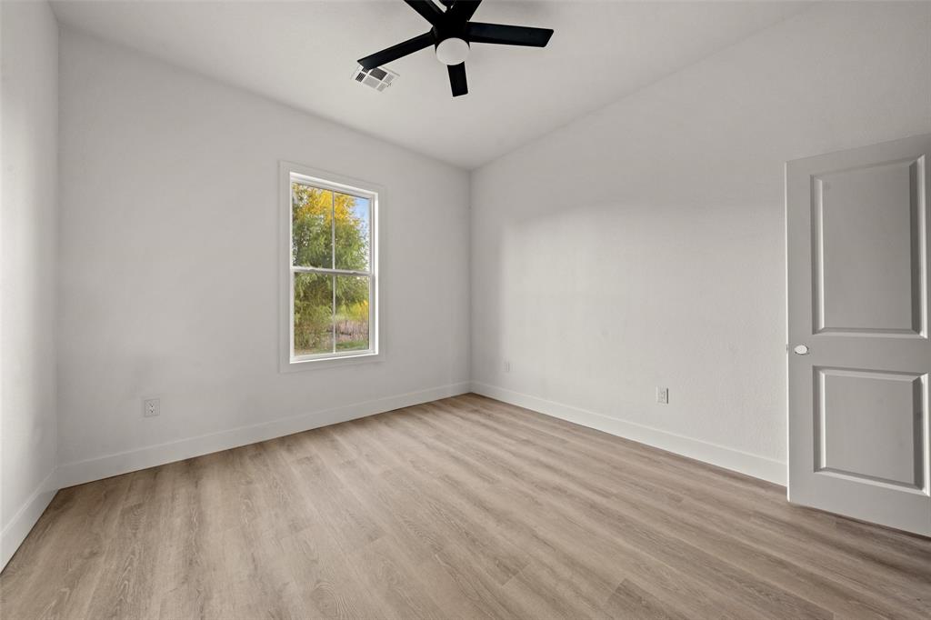 Robinson, Texas, 76706, United States, 4 Bedrooms Bedrooms, ,4 BathroomsBathrooms,Residential,For Sale,1981633