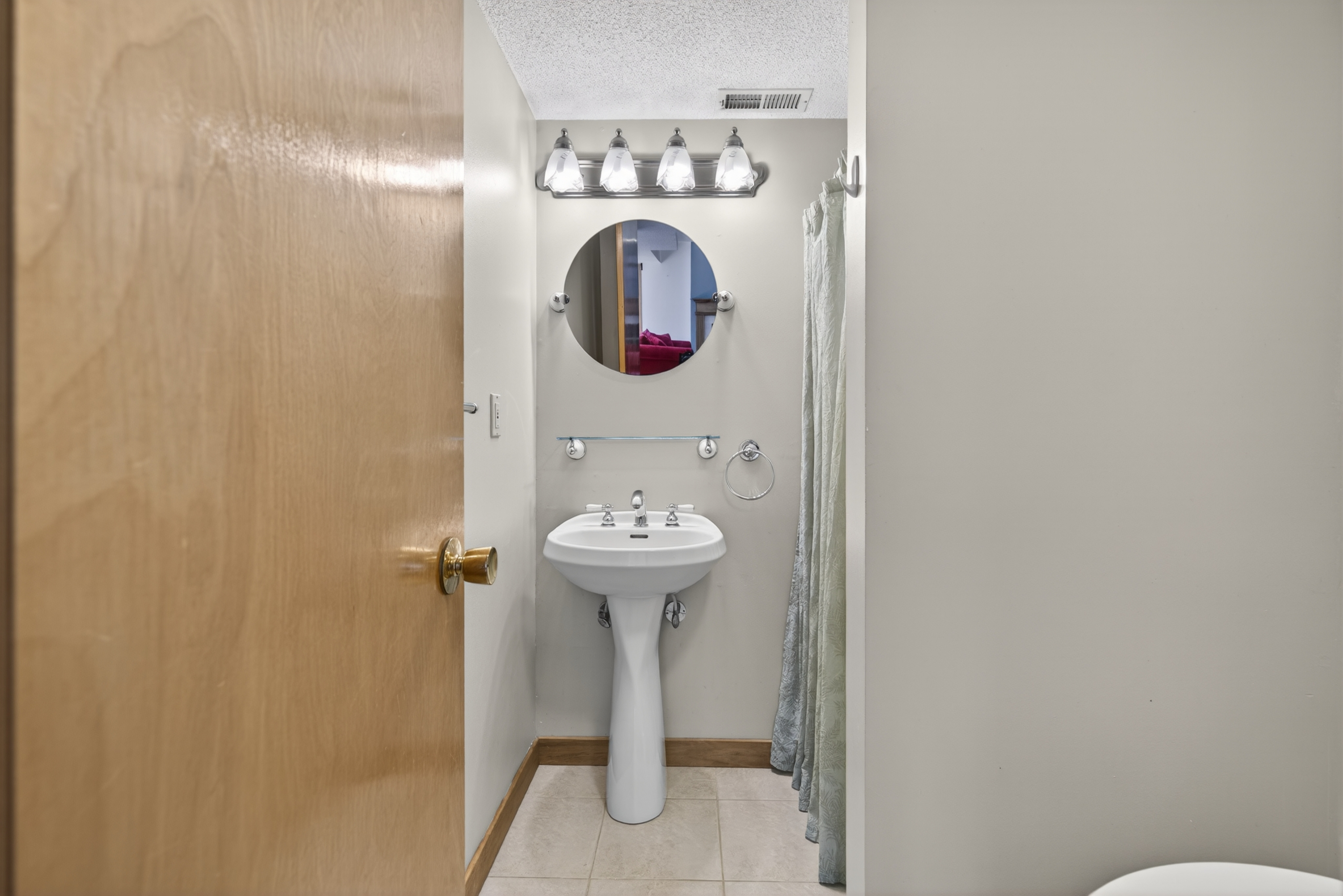  206 West Todd Street - 物件實景