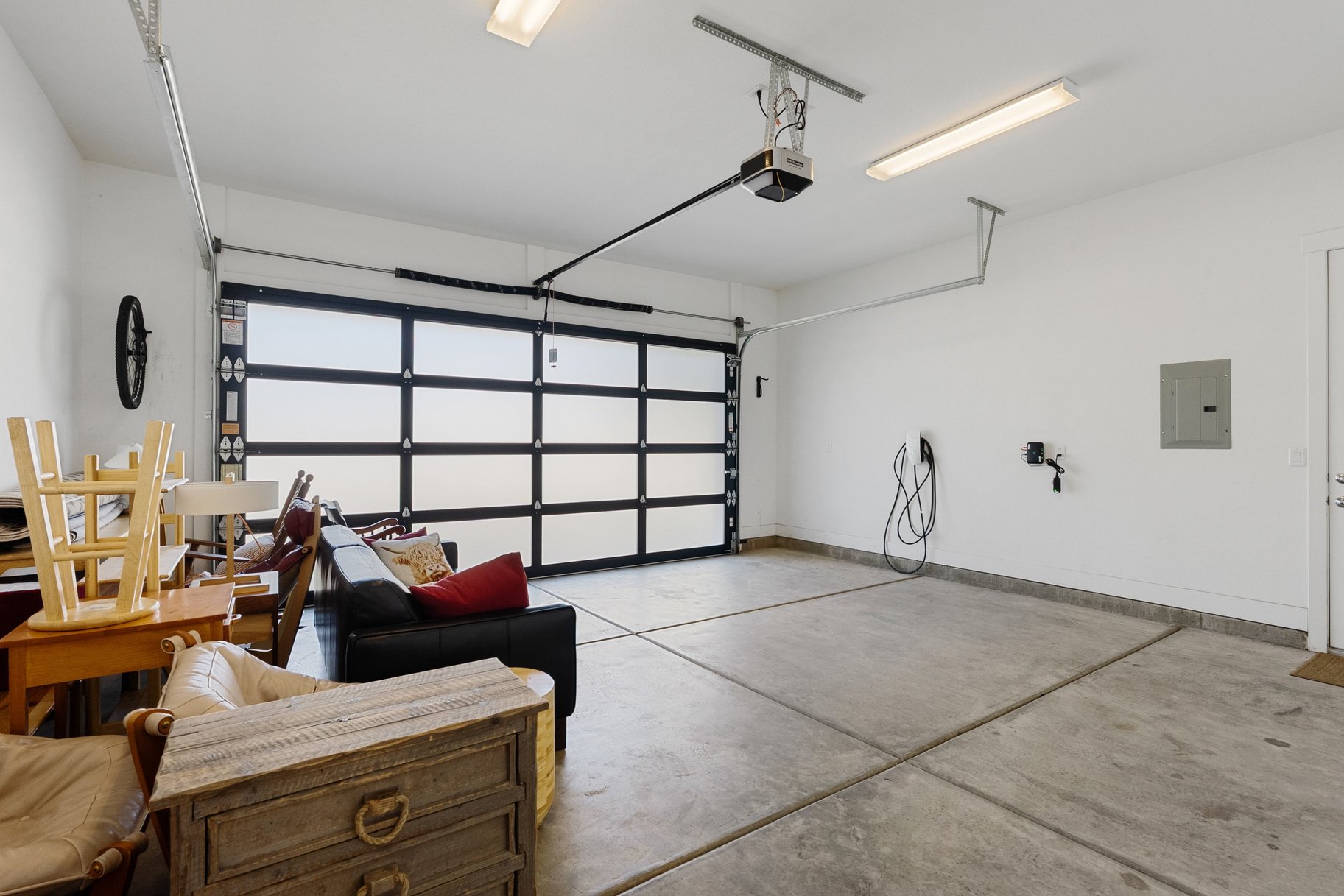  Custom 5-Bedroom Home on a Premium Lot in Rancharrah - 物件實景