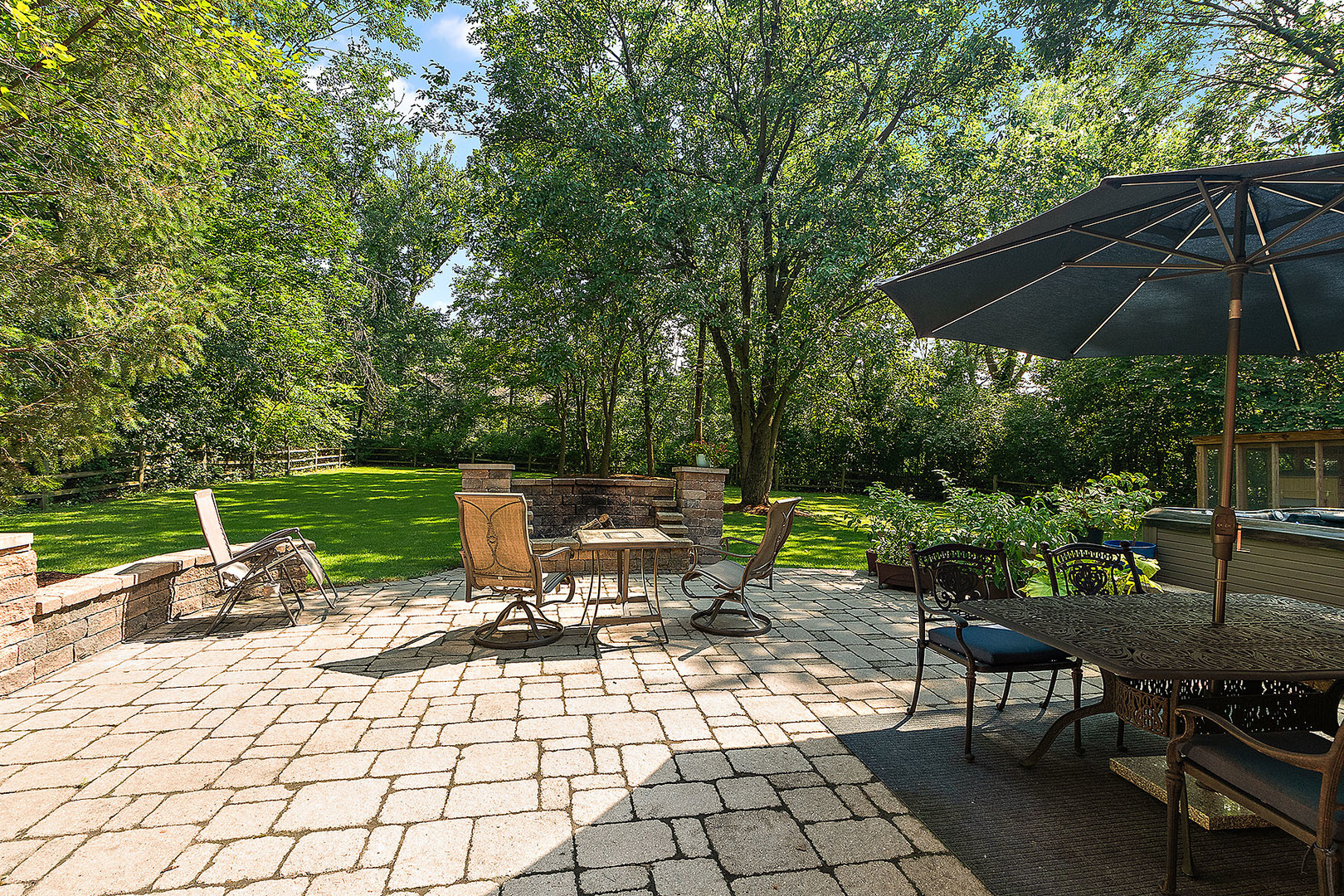 Palos Park, Illinois, 60464, United States, 3 Bedrooms Bedrooms, ,3 BathroomsBathrooms,Residential,For Sale,1921855