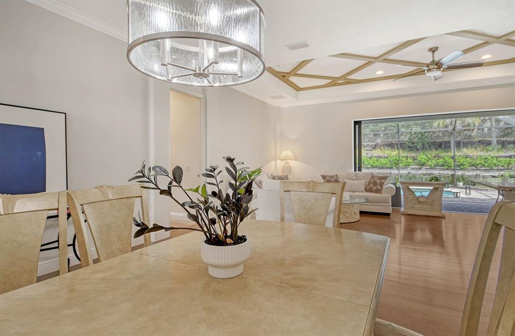 Bradenton, Florida, 34201, United States, 2 Bedrooms Bedrooms, ,2 BathroomsBathrooms,Residential,For Sale,1961743