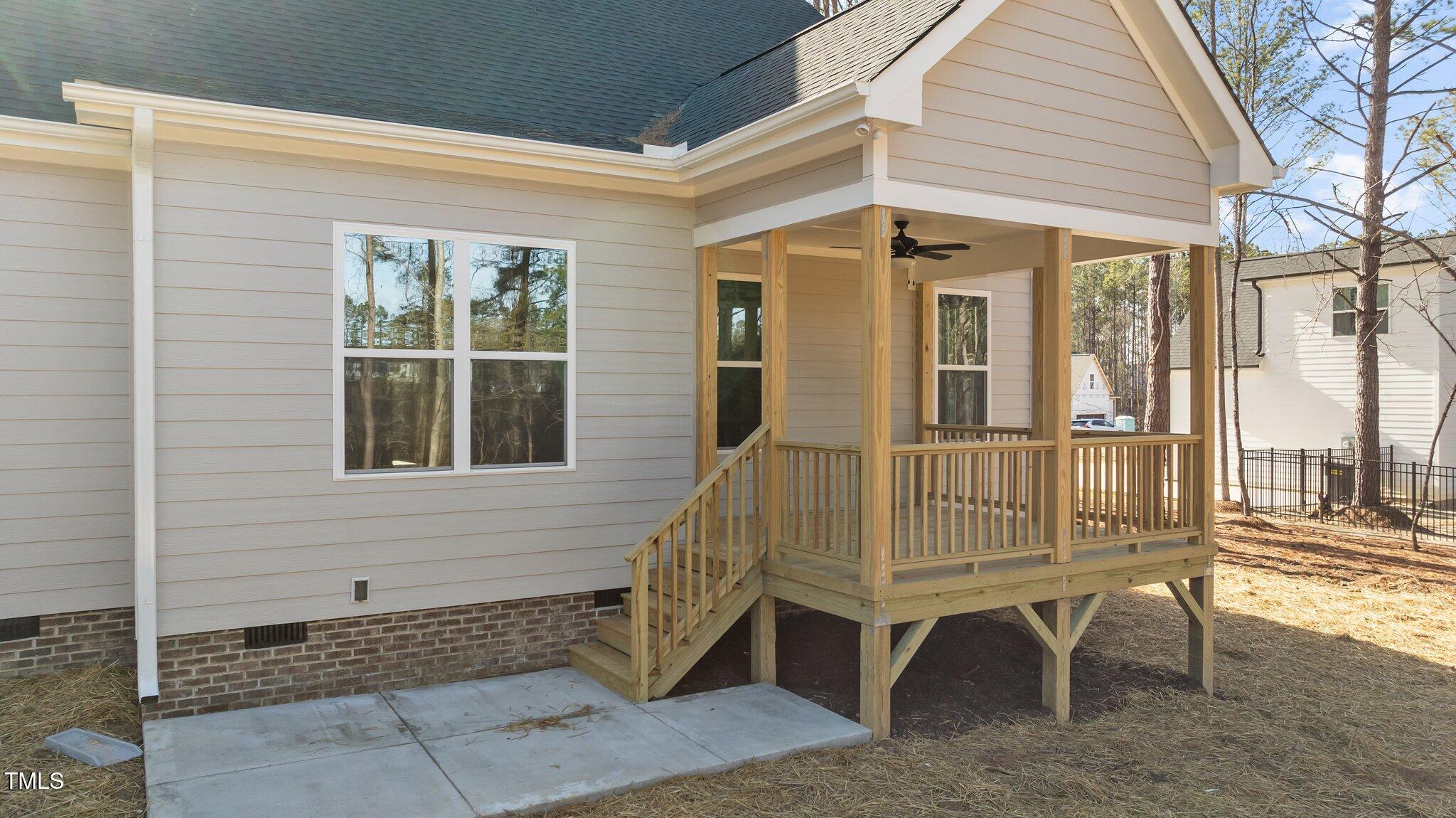 75 Arbor Drive, Youngsville, North Carolina, 27596, United States, 3 Bedrooms Bedrooms, ,4 BathroomsBathrooms,Residential,For Sale,75 Arbor Drive,1664678
