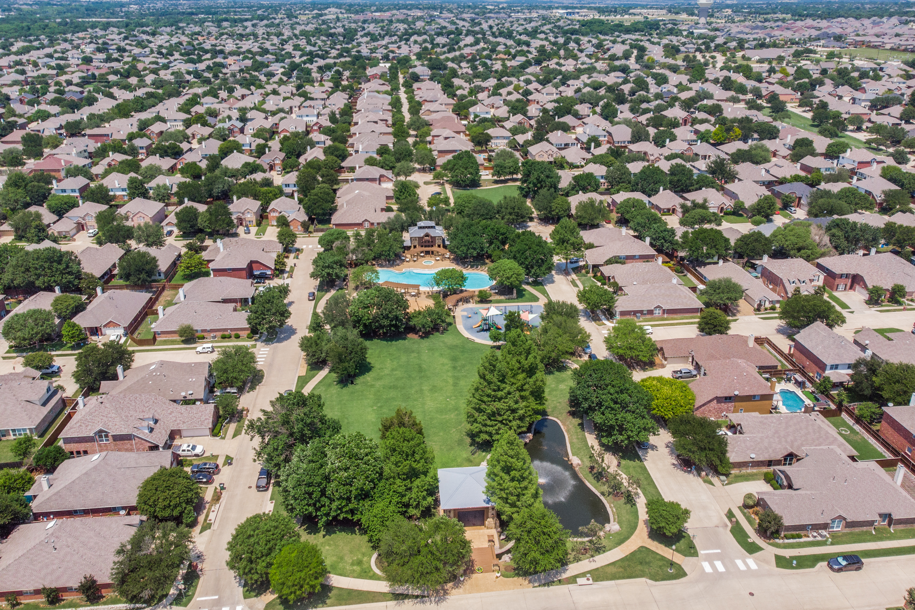  All the Aspects of a Single Family Dwelling, Ideal Benefits of Multi-Family - 物件實景