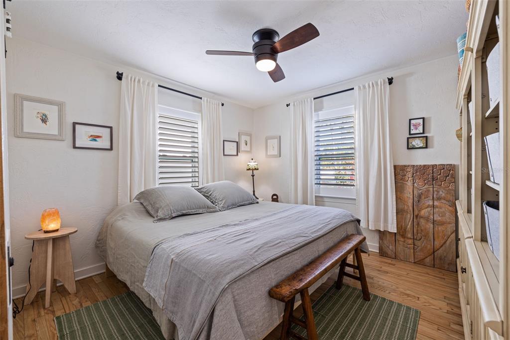 St Petersburg, Florida, 33713, United States, 2 Bedrooms Bedrooms, ,2 BathroomsBathrooms,Residential,For Sale,1768488