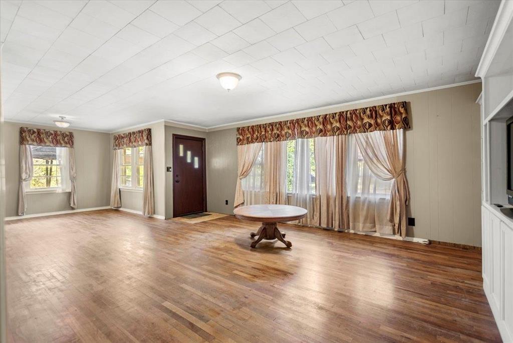 Timpson, Texas, 75975, United States, 3 Bedrooms Bedrooms, ,2 BathroomsBathrooms,Residential,For Sale,2000555