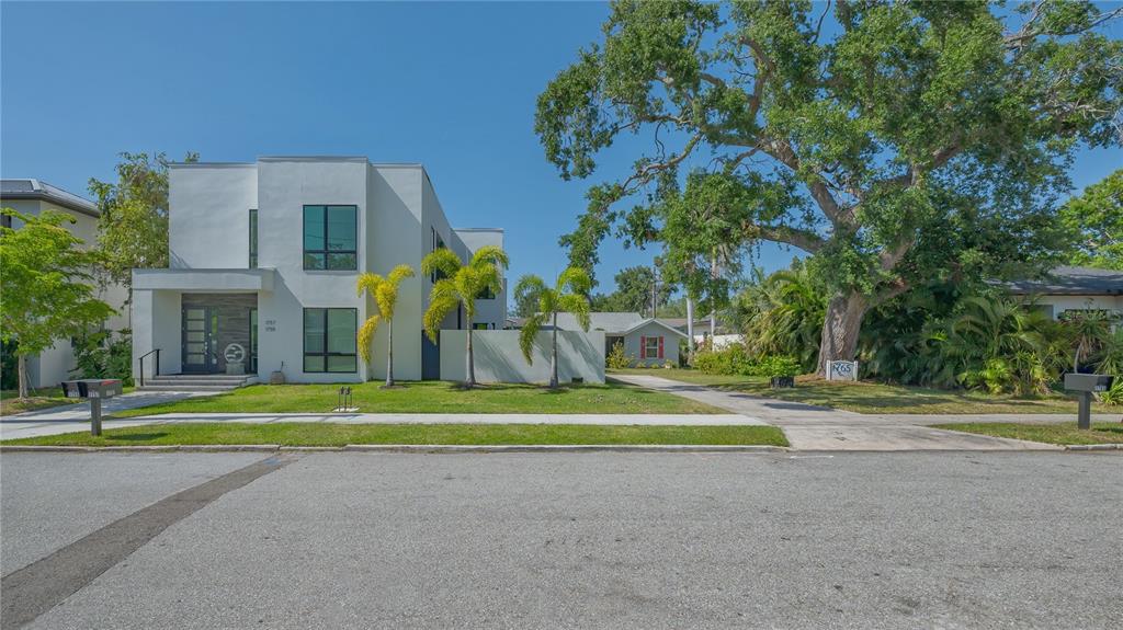 Sarasota, Florida, 34236, United States, 4 Bedrooms Bedrooms, ,4 BathroomsBathrooms,Residential,For Sale,1796766
