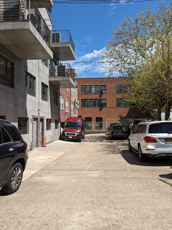 Elmhurst, New York, 11373, United States, 16 Bedrooms Bedrooms, ,Residential,For Sale,2005381