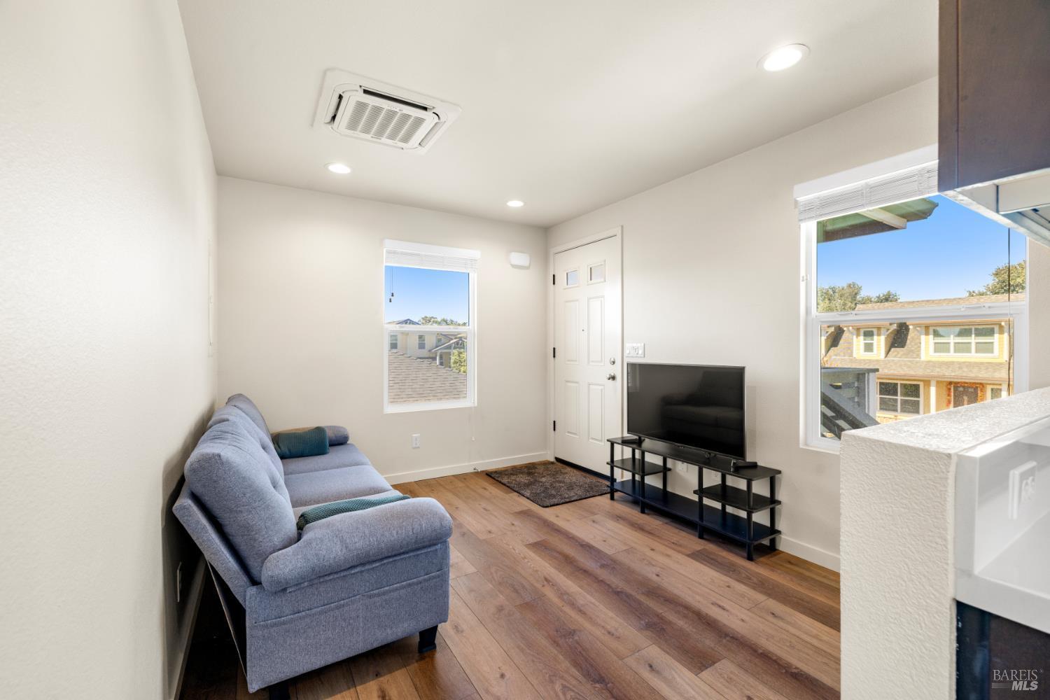 Santa Rosa, California, 95407, United States, 4 Bedrooms Bedrooms, ,3 BathroomsBathrooms,Residential,For Sale,1980026