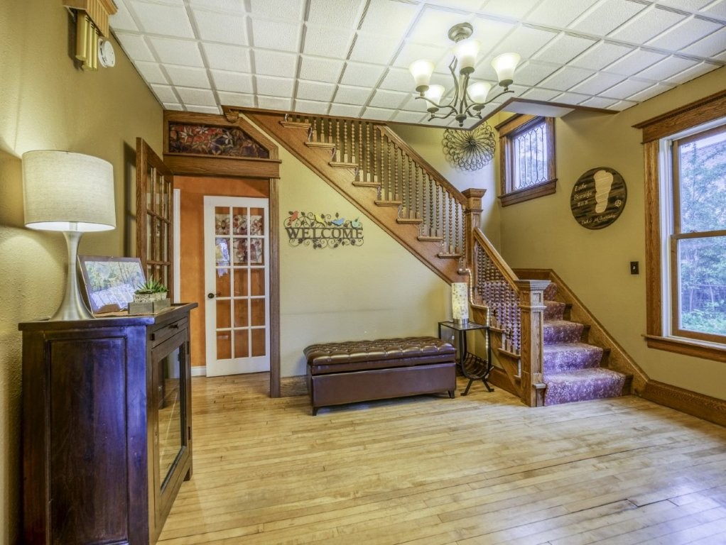 Bemidji, Minnesota, 56601, United States, 6 Bedrooms Bedrooms, ,2 BathroomsBathrooms,Residential,For Sale,2000102