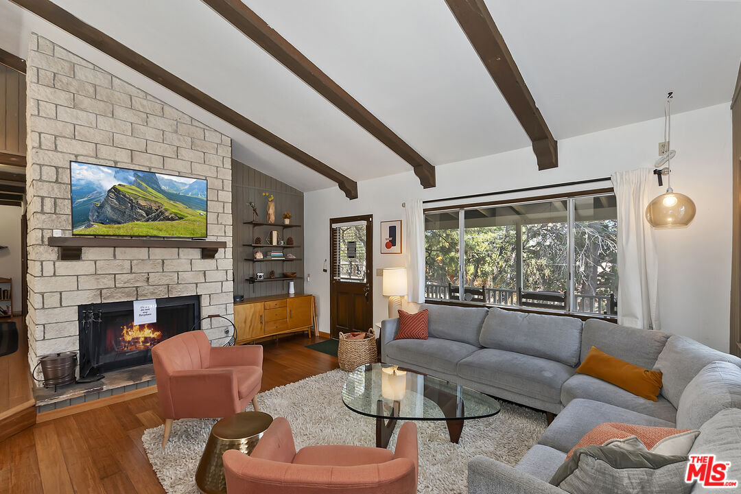 Big Bear City, California, 92314, United States, 3 Bedrooms Bedrooms, ,2 BathroomsBathrooms,Residential,For Sale,1766827