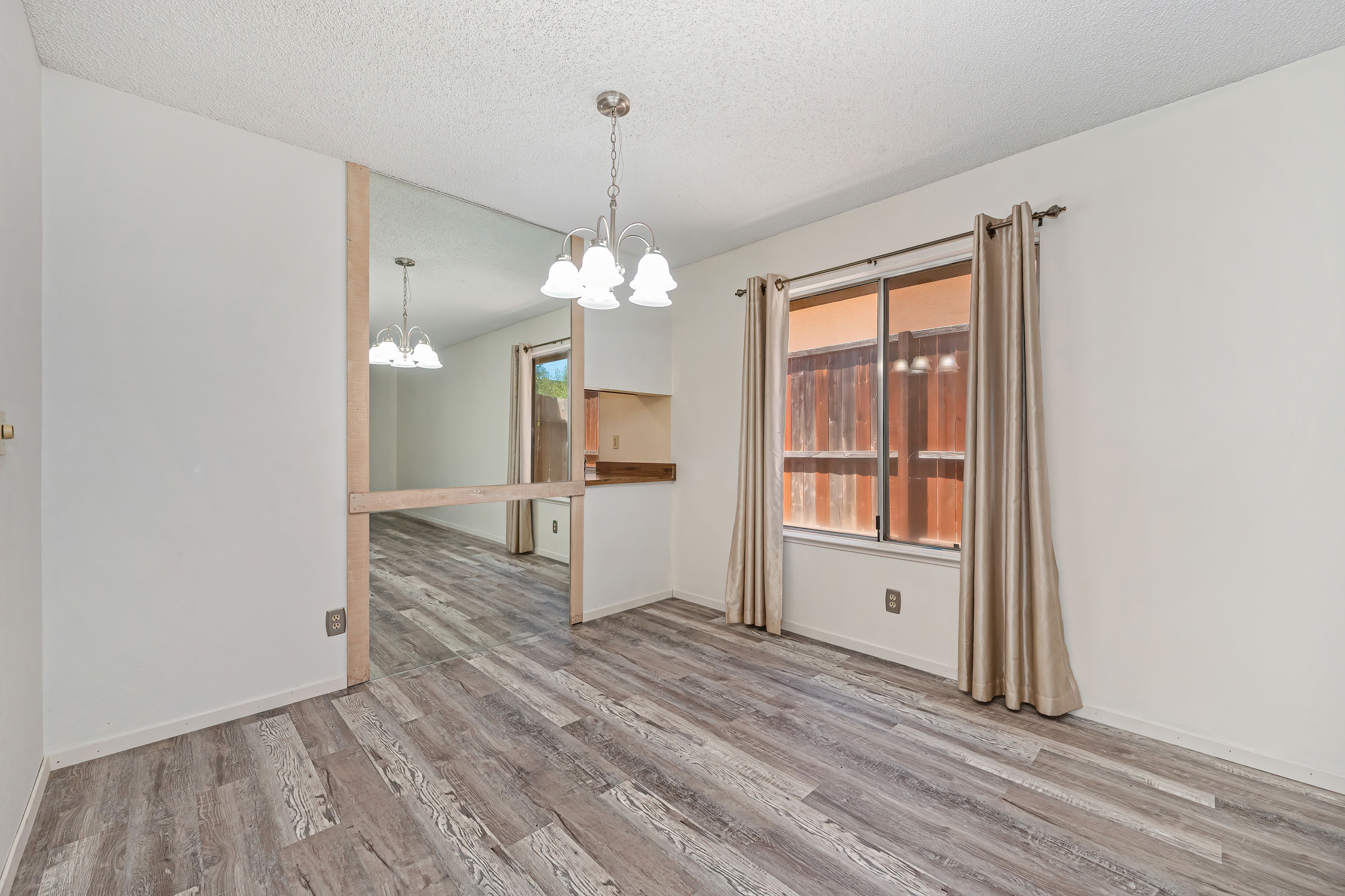  7613 Black Bear Drive, Sacramento, CA 95843 - 物件實景