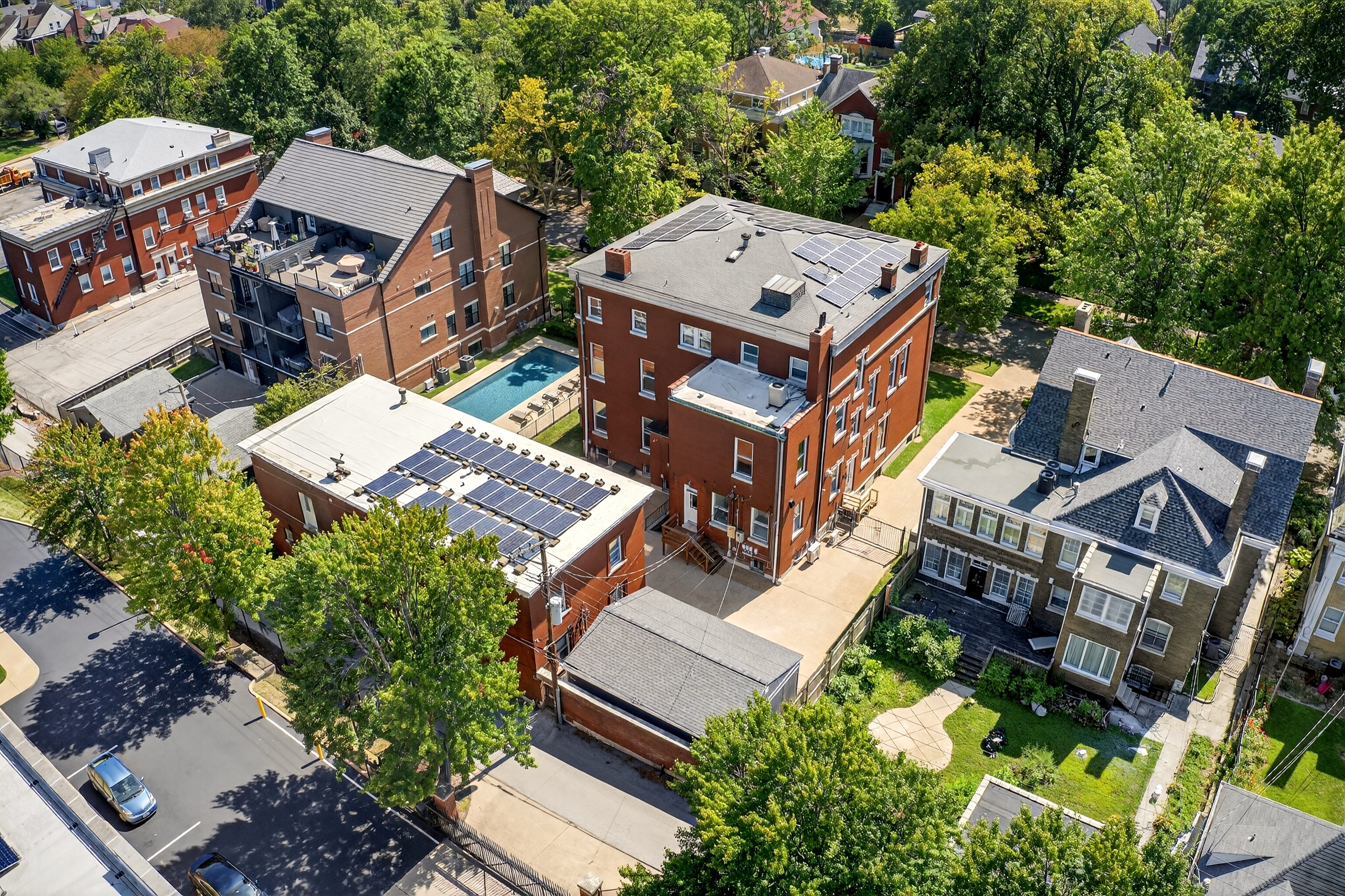  Enchanting Historic Residence in the Heart of Central West End - 物件實景