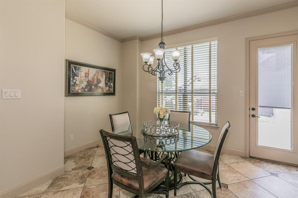 Fort Worth, Texas, 76179, United States, 5 Bedrooms Bedrooms, ,3 BathroomsBathrooms,Residential,For Sale,1915477