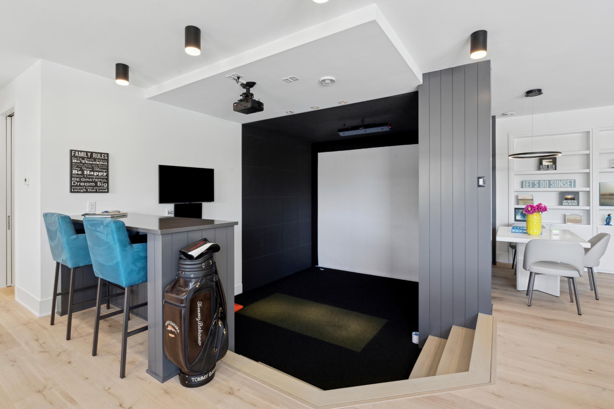 Chanhassen, Minnesota, 55317, United States, 4 Bedrooms Bedrooms, ,4 BathroomsBathrooms,Residential,For Sale,1994530