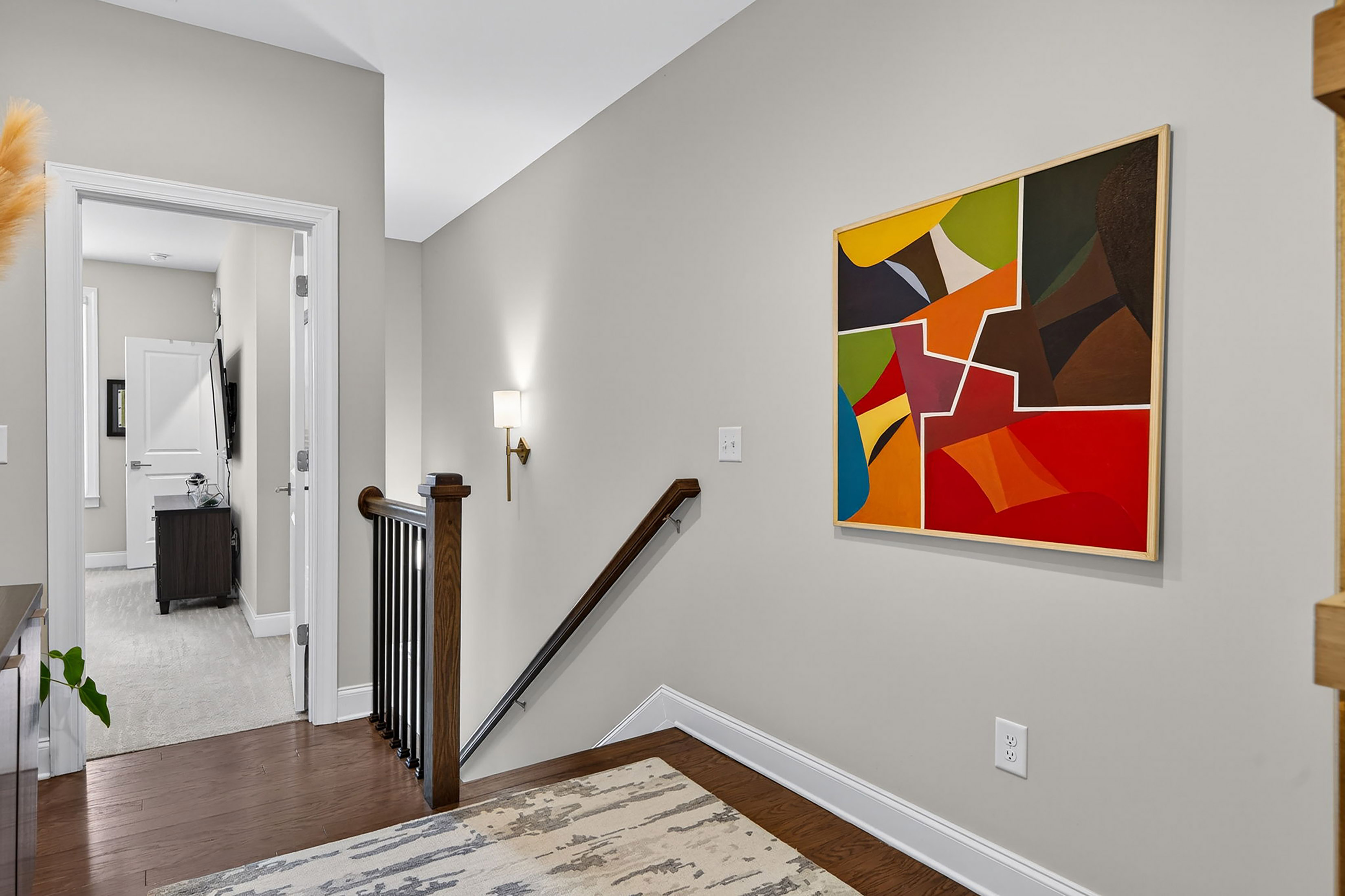  Stunning Three Bedroom Townhome in Convenient Boutique Community - 物件實景