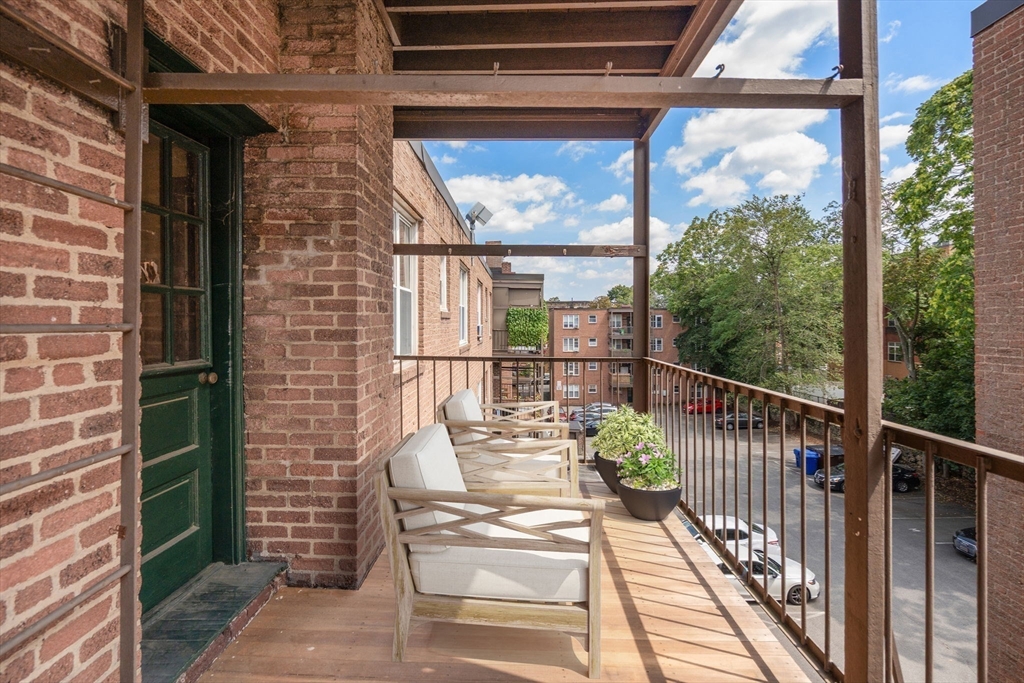 Boston, Massachusetts, 02135, United States, 2 Bedrooms Bedrooms, ,1 BathroomBathrooms,Residential,For Sale,1907550