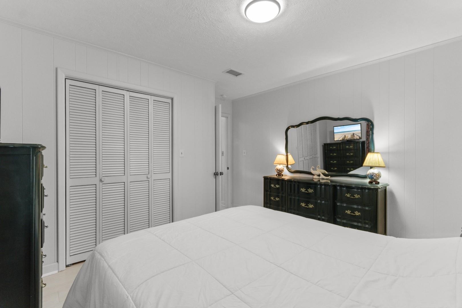 North Myrtle Beach, South Carolina, 29582, United States, 4 Bedrooms Bedrooms, ,2 BathroomsBathrooms,Residential,For Sale,2015059